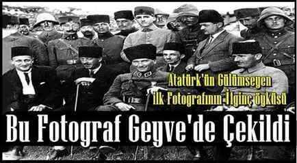 Atatürk’ün karelere yansıyan gülümseyen