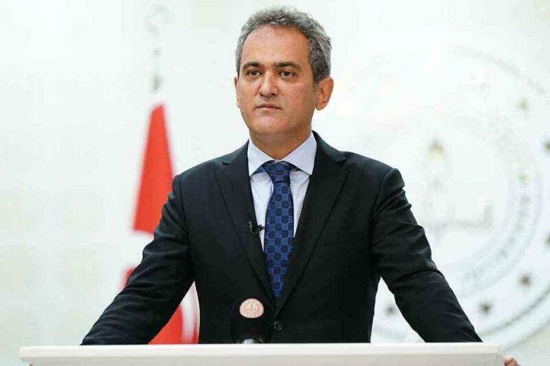 Milli Eğitim Bakanı Mahmut