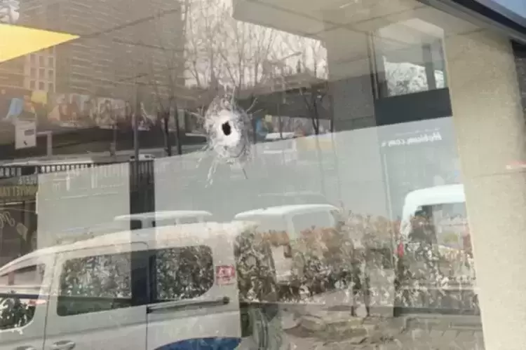 İYİ Parti’nin İstanbul İl Başkanlığı binasına silahlı saldırı!
